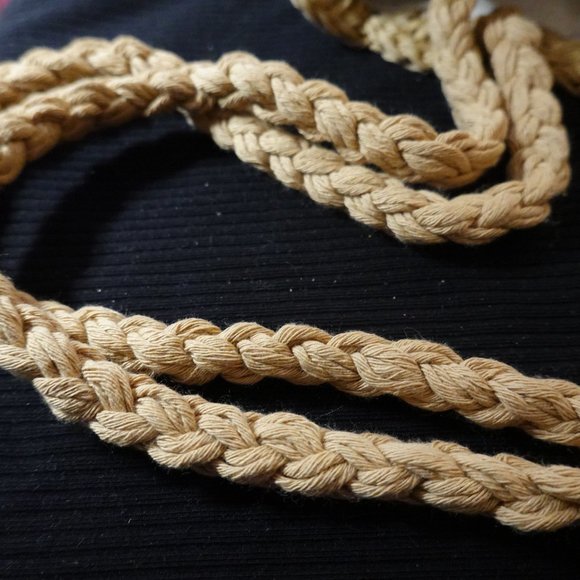 Crochet Bucket Shoulder Bag (NWT) - Picture 6 of 13